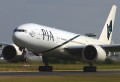 Boeing 777-240 LR