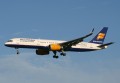 Boeing 757-208