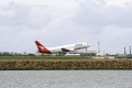 Boeing 737-476